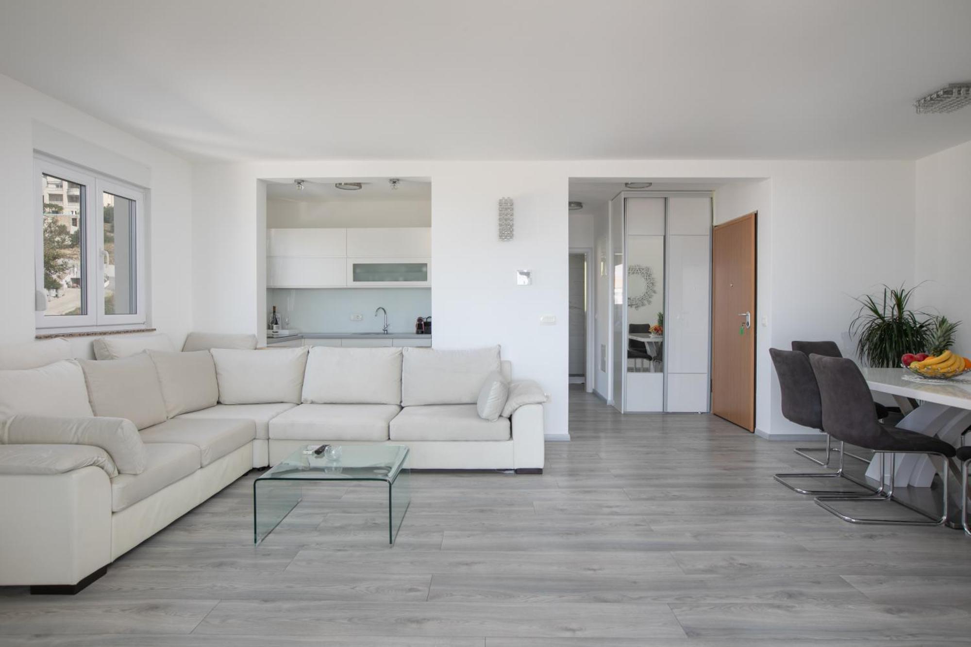 Sea View Apartments Dammi With Free Parking มาคาร์สกา ภายนอก รูปภาพ